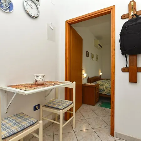 Fuer 2 Personen Ca 25 Qm In Medulin, Istrien Suedkueste Von Istrien Apartment